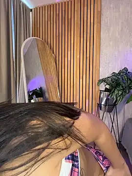 EmmaVonn online show from 7, 5, 2026