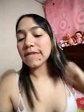 erikabella online show from 15, 4, 2026