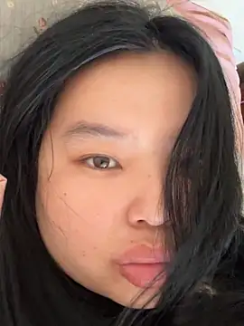 ronacutie online show from 1, 4, 2026