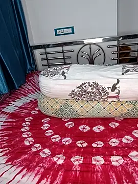 Snapshot of CamGirl_Neha chatting on 27, 5, 2026 CamGirl Neha online show from 27, 5, 2026