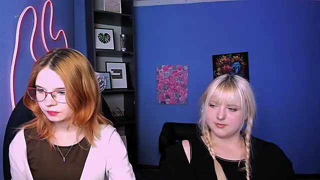 callmevivien online show from 15, 4, 2026