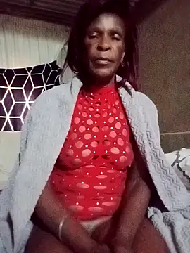 Snapshot of Naughtygrany chatting on 7, 5, 2026 Naughtygrany online show from 7, 5, 2026