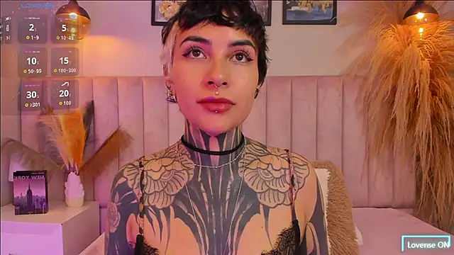 Luana fiore online show from 2, 5, 2026