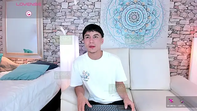 Taylor Brooks online show from 6, 5, 2026