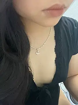 Rosecute11 online show from 5, 5, 2026