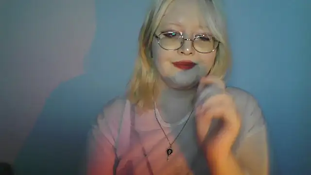 Elayne Sweet online show from 18, 6, 2026