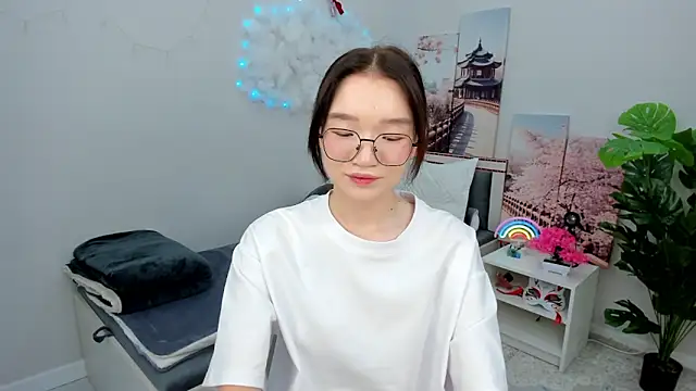 Snapshot of syuri_sun chatting on 11, 6, 2026 syuri sun online show from 11, 6, 2026
