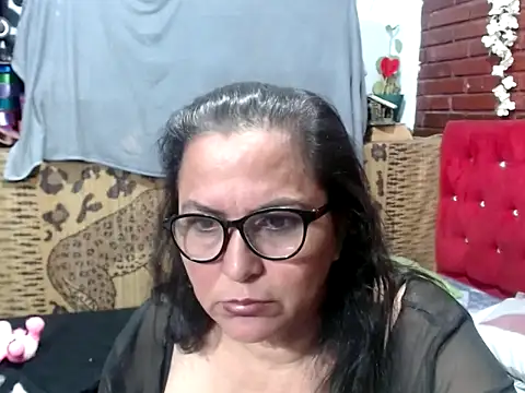 Snapshot of kristalmarelyn chatting on 25, 4, 2026 kristalmarelyn online show from 25, 4, 2026