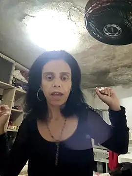 Snapshot of Cristotoza chatting on 11, 4, 2026 Cristotoza online show from 11, 4, 2026