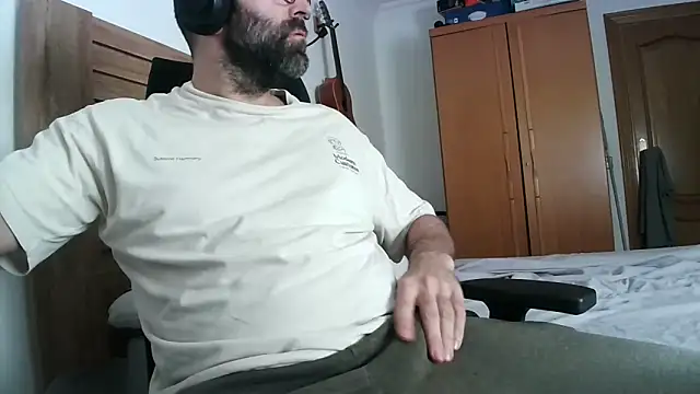 Snapshot of espartanobar chatting on 24, 4, 2026 espartanobar online show from 24, 4, 2026