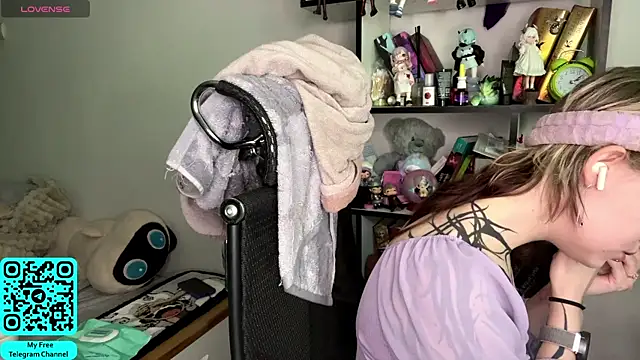 MadalynNosel online show from 6, 6, 2026