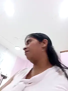 SofiaMendez1  online show from 21, 4, 2026