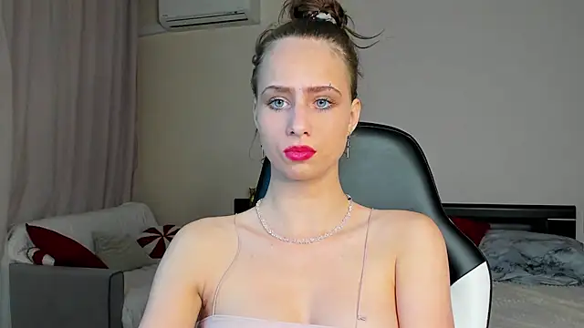 LoveBettie online show from 10, 7, 2026