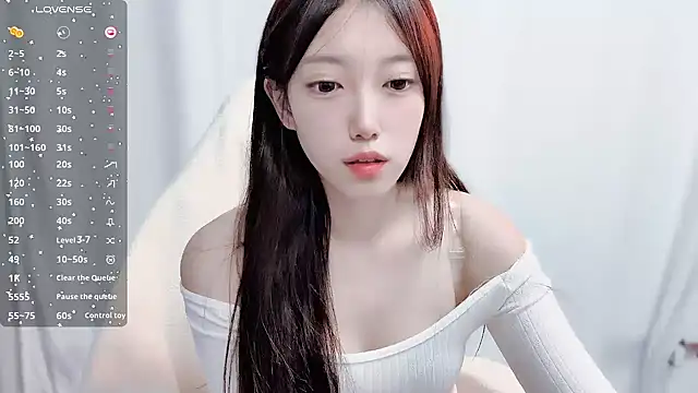 Snapshot of luckyuyu66 chatting on 11, 5, 2026 luckyuyu66 online show from 11, 5, 2026