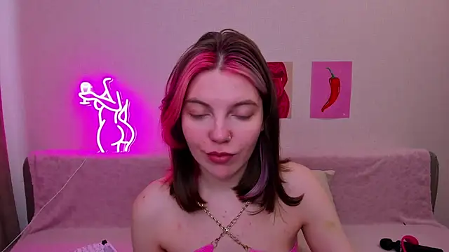 Marie Reyess online show from 30, 4, 2026