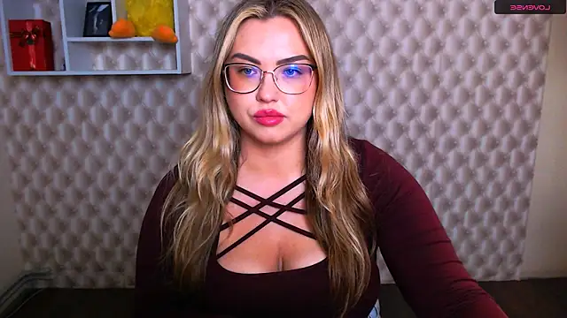 AminaSoul  online show from 15, 5, 2026