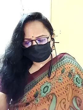 Snapshot of monisha_cam chatting on 14, 4, 2026 monisha cam online show from 14, 4, 2026