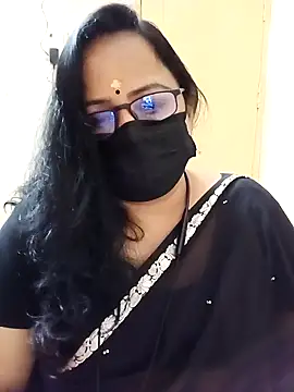 Snapshot of monisha_cam chatting on 18, 4, 2026 monisha cam online show from 18, 4, 2026