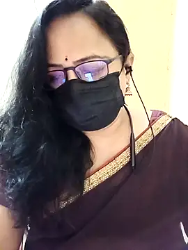 Snapshot of monisha_cam chatting on 27, 4, 2026 monisha cam online show from 27, 4, 2026