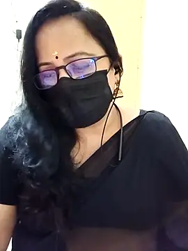 Snapshot of monisha_cam chatting on 28, 4, 2026 monisha cam online show from 28, 4, 2026