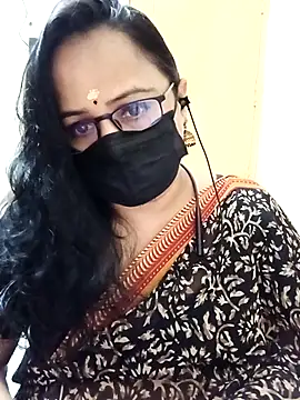 Snapshot of monisha_cam chatting on 30, 4, 2026 monisha cam online show from 30, 4, 2026