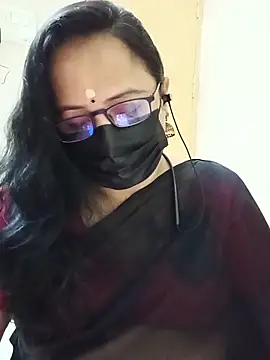 Snapshot of monisha_cam chatting on 13, 5, 2026 monisha cam online show from 13, 5, 2026