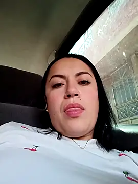 Lesli 26 online show from 4, 4, 2026