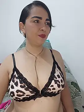 Emily Divi69 online show from 7, 6, 2026