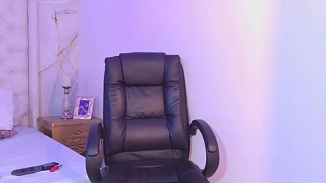 LaraBelmon online show from 12, 7, 2026
