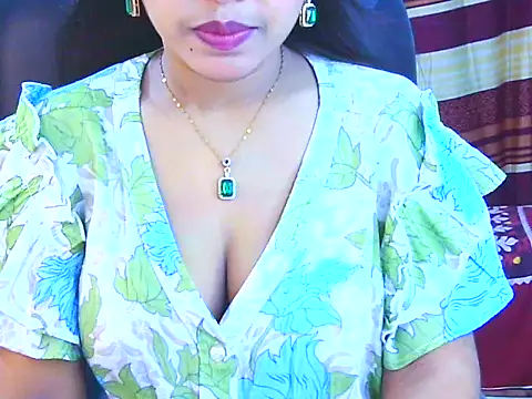 Noor Zarin online show from 22, 4, 2026
