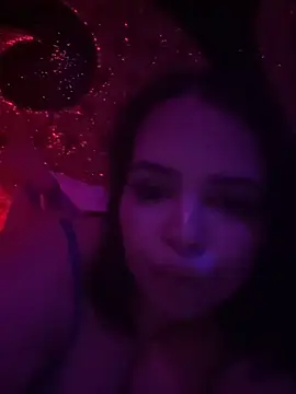 MiaKittyx0 online show from 13, 5, 2026