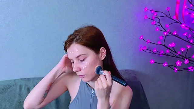 CleoBloom  online show from 15, 6, 2026