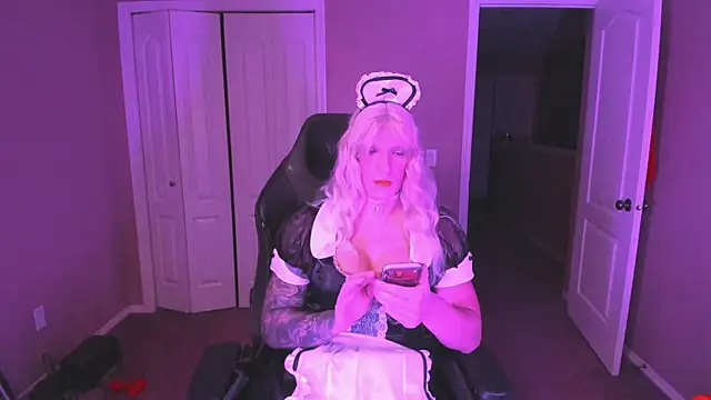 Sissydream334 online show from 8, 4, 2026