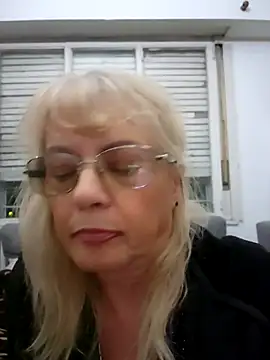 MatureElegantWidow online show from 11, 4, 2026