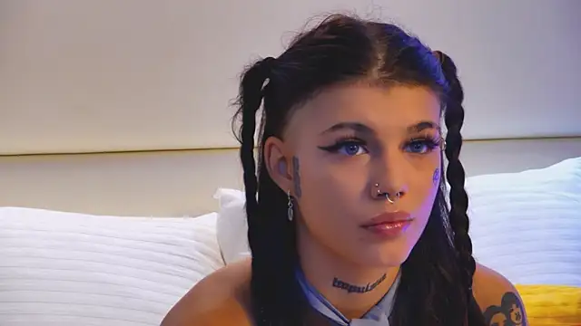 YasminnStorm online show from 3, 5, 2026