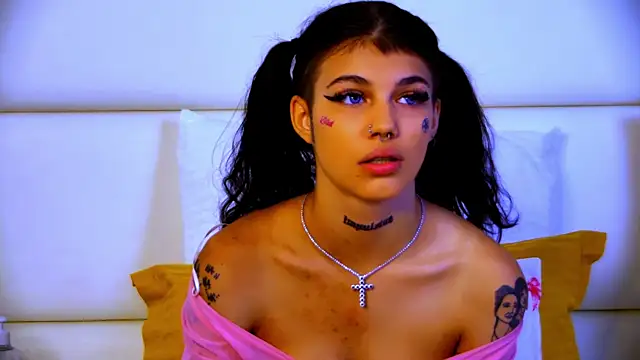 YasminnStorm online show from 9, 6, 2026