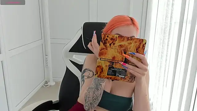 NightLeaf online show from 12, 4, 2026