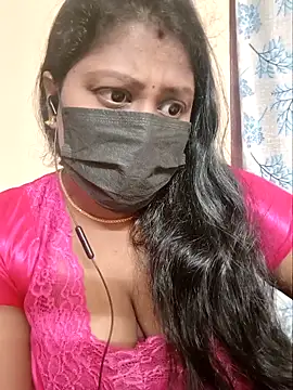 Romantic Woman online show from 18, 4, 2026