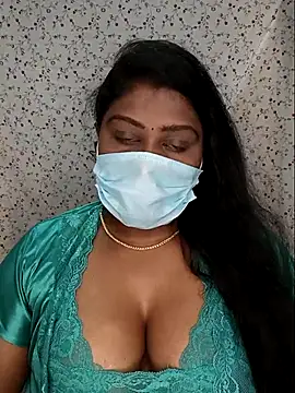 Romantic Woman online show from 5, 5, 2026