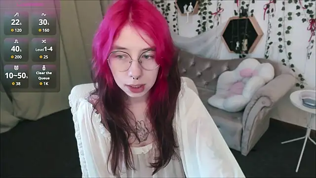 Alice Nyx online show from 24, 7, 2026