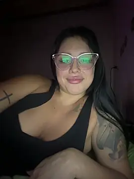 kayladolli online show from 5, 4, 2026