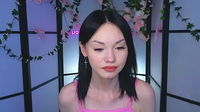 LilySparkls online show from 12, 5, 2026