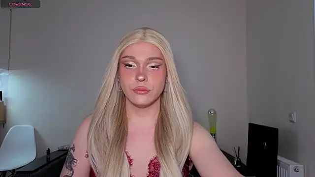 Alena dubai  online show from 6, 4, 2026