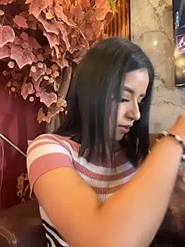 SusanneGrace online show from 8, 5, 2026