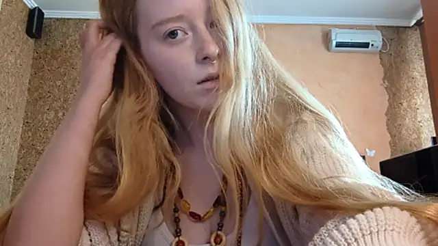 KateVibe 01 online show from 10, 4, 2026