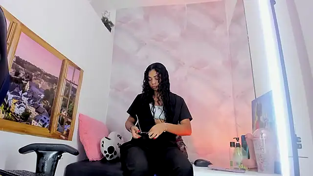 EllyBloom online show from 15, 6, 2026