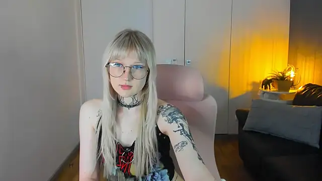 Snapshot of _Yummi chatting on 16, 5, 2026 Yummi online show from 16, 5, 2026