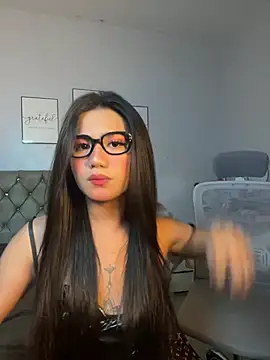 JassmineLove online show from 5, 7, 2026