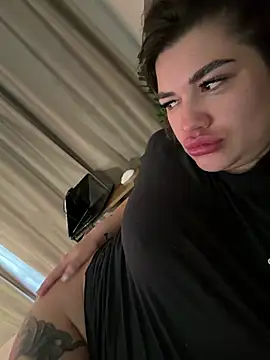 miss preggie online show from 19, 4, 2026