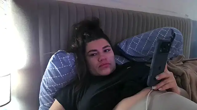 miss preggie online show from 1, 5, 2026